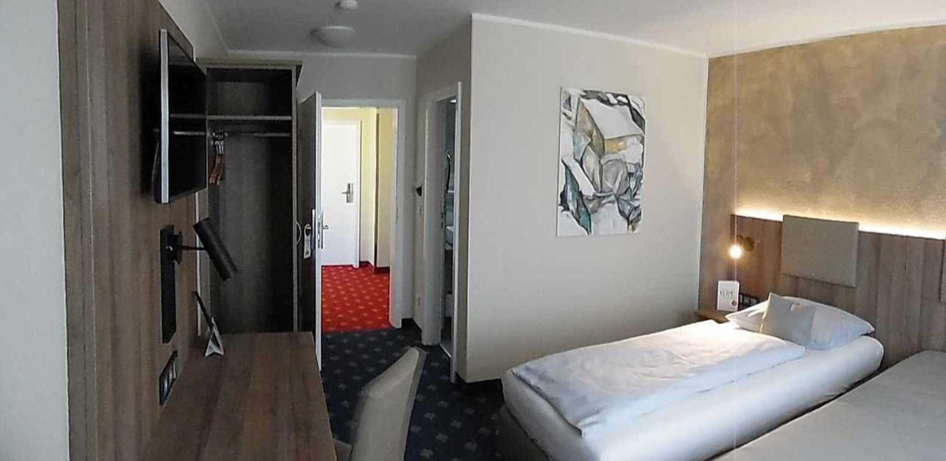 Hotel Garni Arcis Гомаринген Экстерьер фото