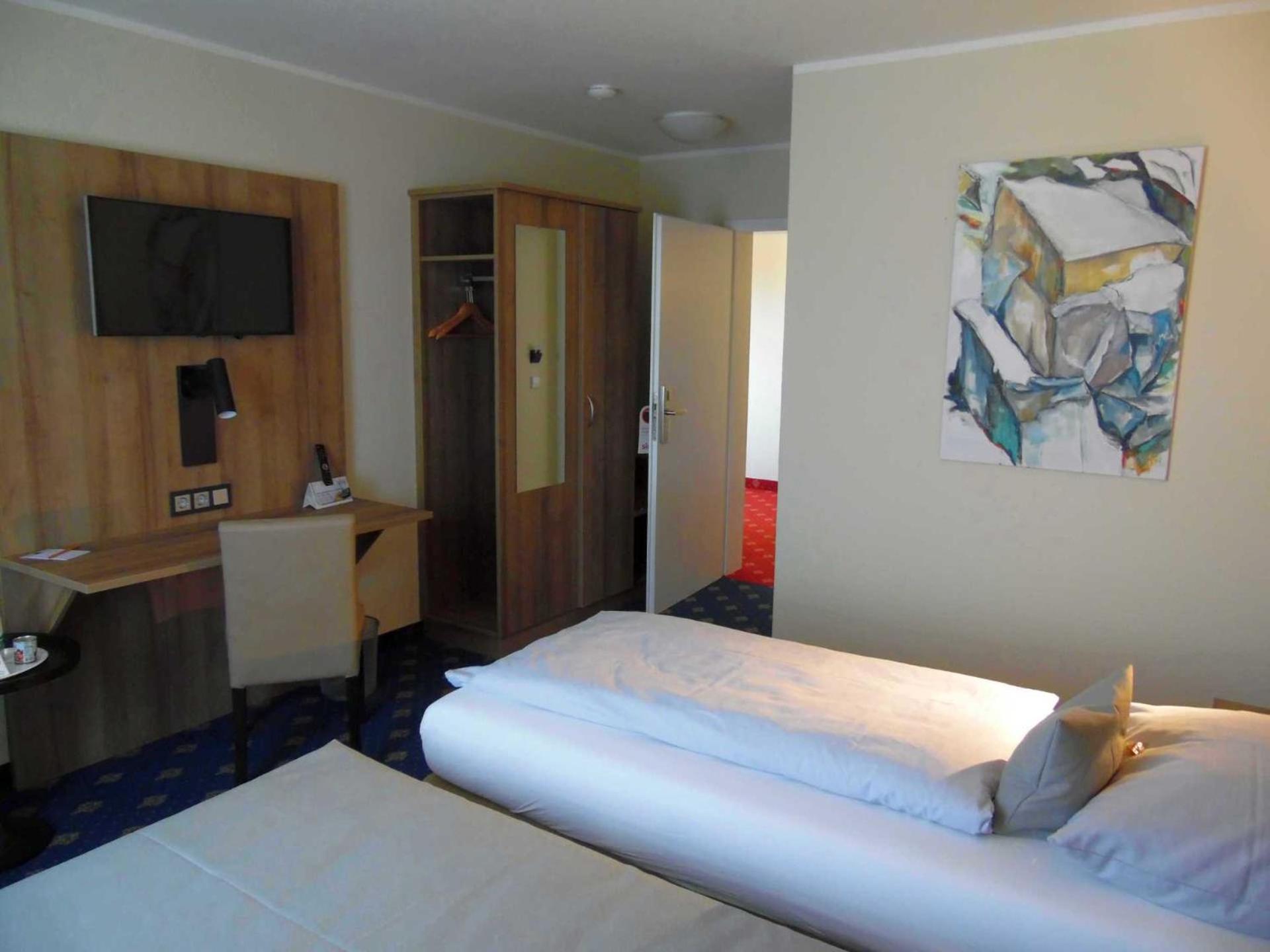 Hotel Garni Arcis Гомаринген Экстерьер фото